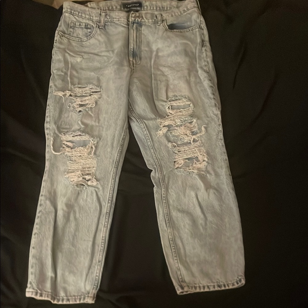Mom jeans light Blue Distressed